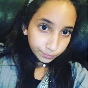 Meet your Posher, Nada